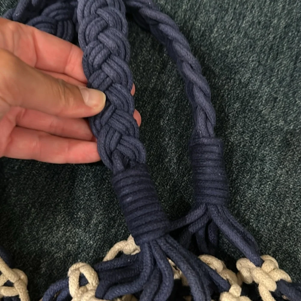 NWT! CADIZ HAND-KNOTTED ROPE TOTE